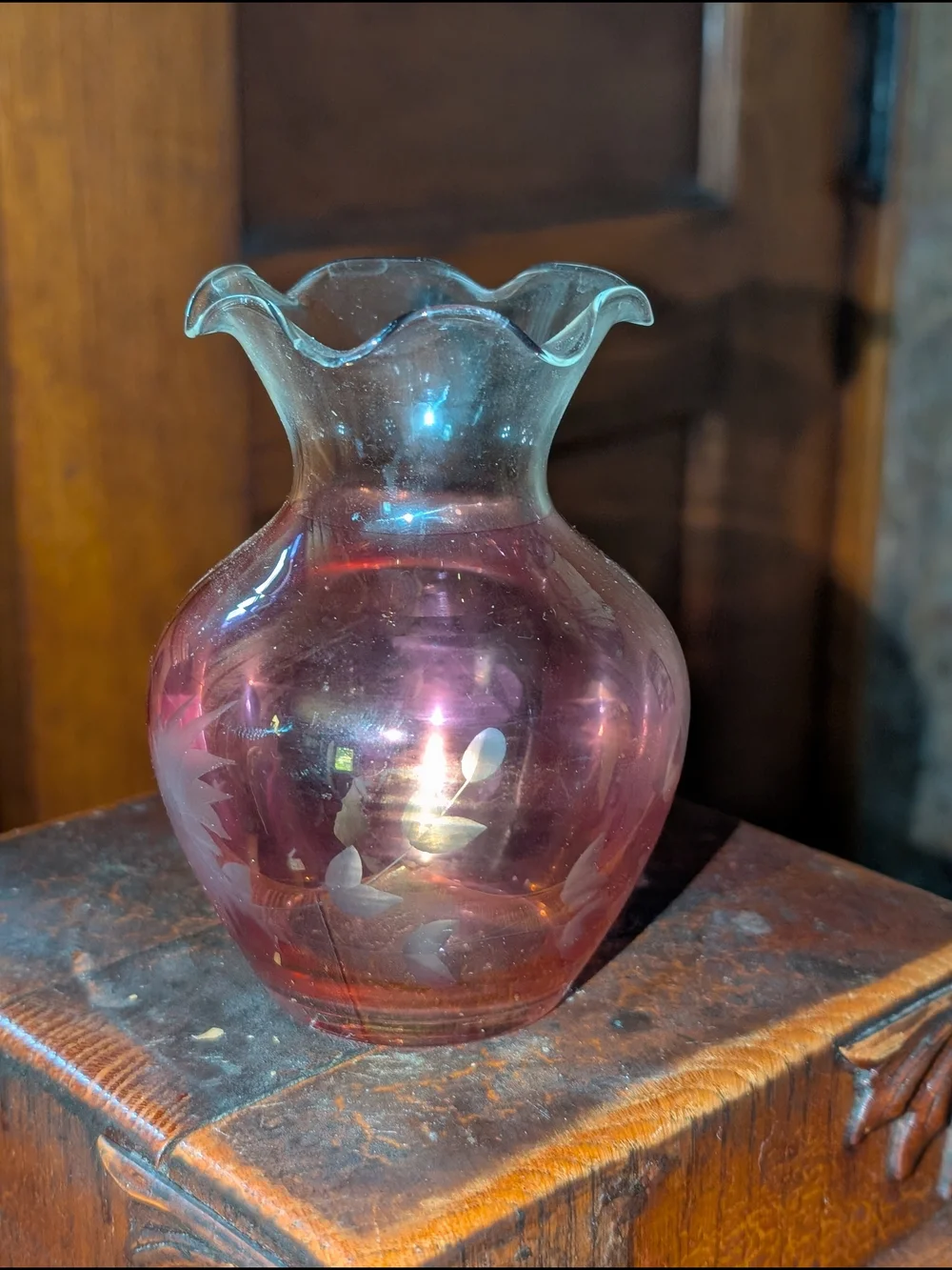 Vintage Pink Iridescent Glass Vase with Etched Floral Design Ruffle Cranberry